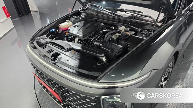 Hyundai Grandeur (GN7) id 3940379 из Кореи 16