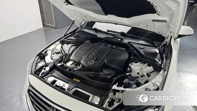 Mercedes-Benz E-Class W214 id 2883717 из Кореи 16