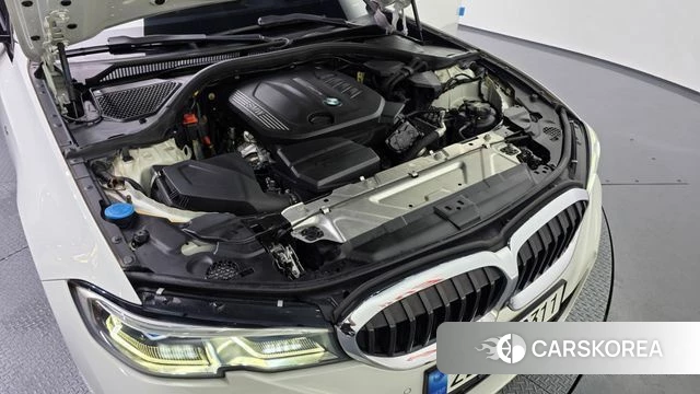 BMW 3 Series (G20) id 4424466 из Кореи 32