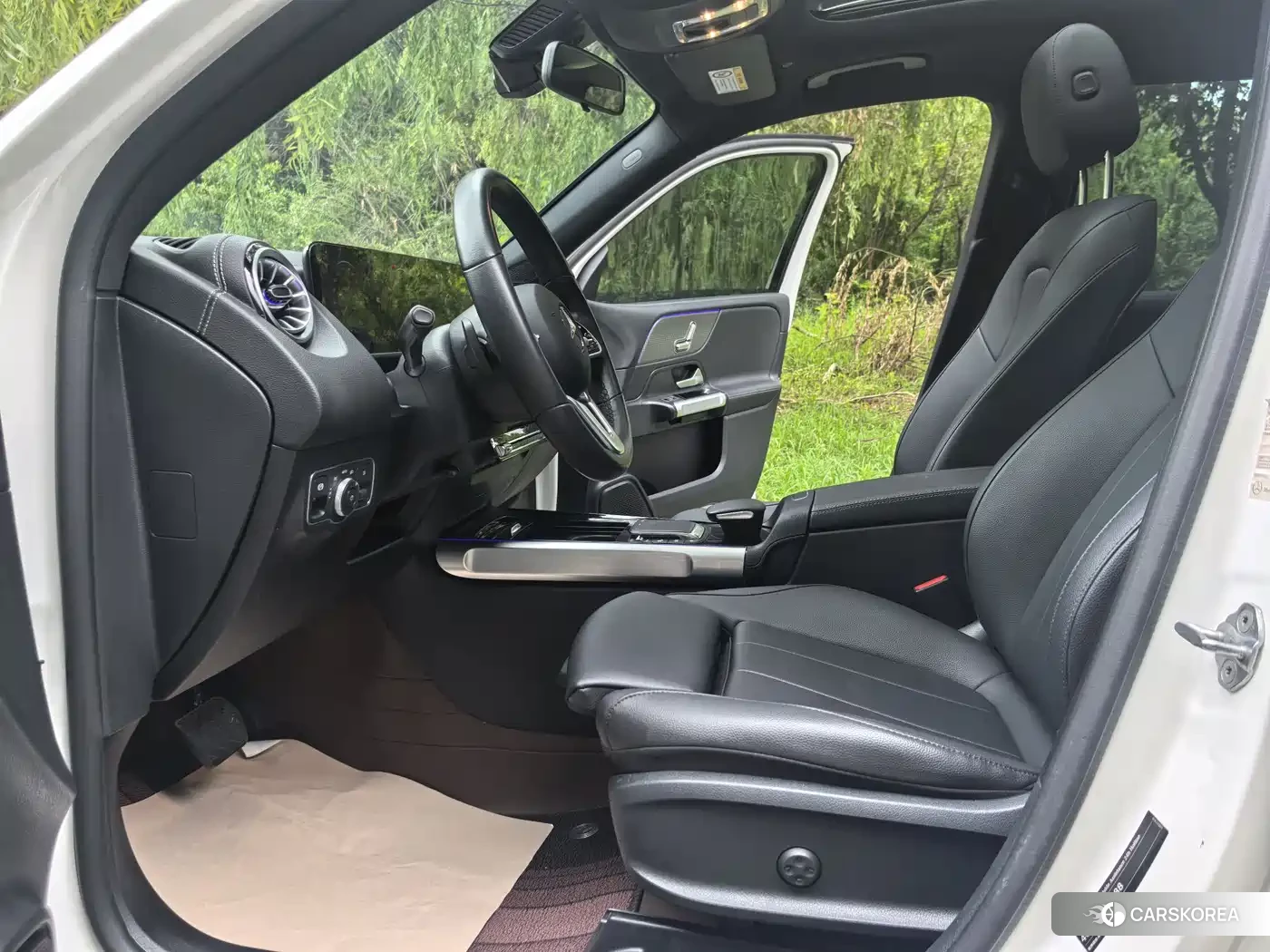 Mercedes-Benz GLB id 4599762 из Китая 11