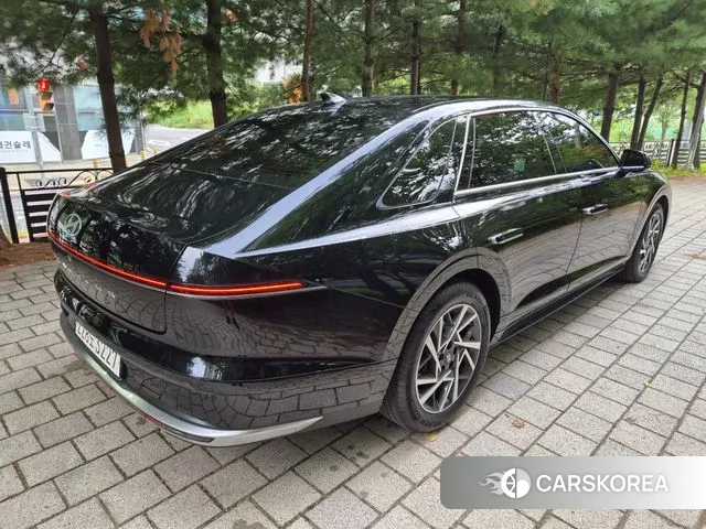 Hyundai Grandeur Hybrid (GN7) id 3026960 из Кореи 16