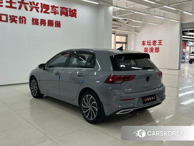 Volkswagen Golf 2021 Темно-серый из Китая, фото 6