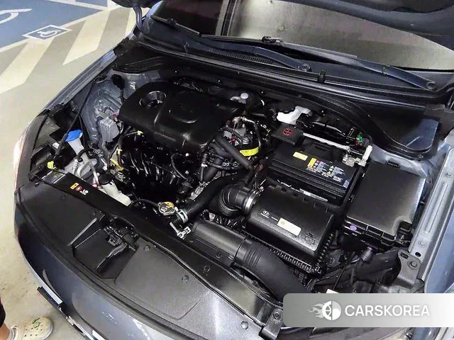 Hyundai Avante AD id 3076876 из Кореи 14