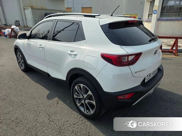 Kia Stonic id 3856591 из Кореи 12