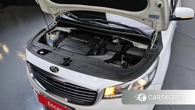 Kia All New Carnival id 3873981 из Кореи 16