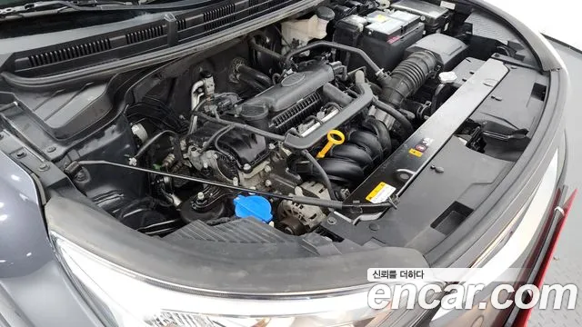 Kia Stonic id 2839272 из Кореи 16