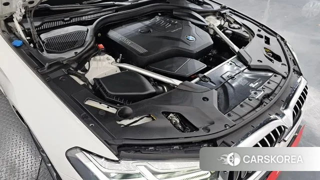 BMW 5 Series (G30) id 3504484 из Кореи 16