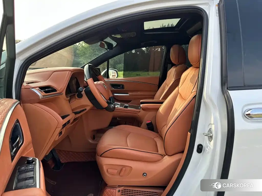 Toyota Sienna id 4629491 из Китая 24