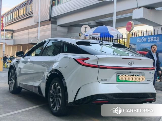 Toyota bZ5 id 4260234 из Китая 8