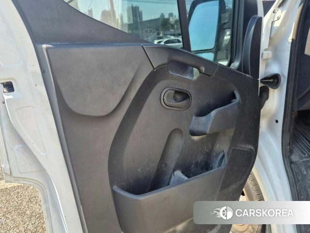 Renault Korea (Samsung) Master id 4855589 из Кореи 12