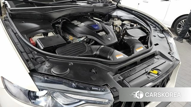 Maserati Levante id 3829229 из Кореи 16