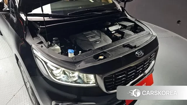 Kia The New Carnival id 3778706 из Кореи 16