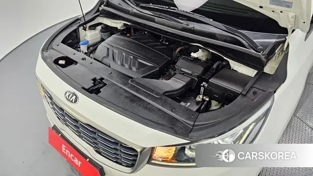 Kia The New Carnival id 2994933 из Кореи 16