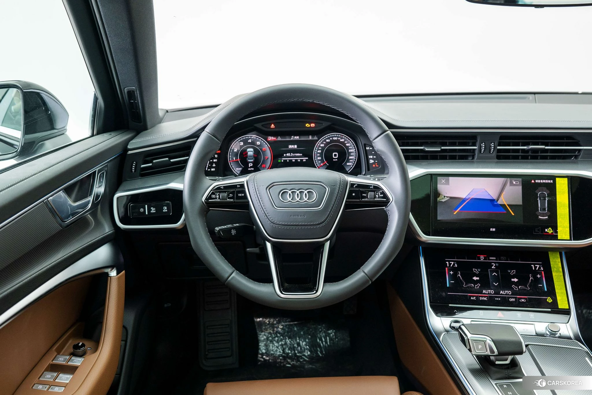 Audi A6L id 4452846 из Китая 17