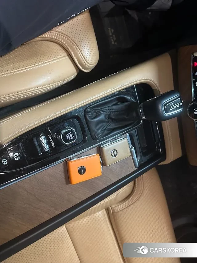 Volvo XC90 second Generation 2020 Белый из Кореи, фото 6