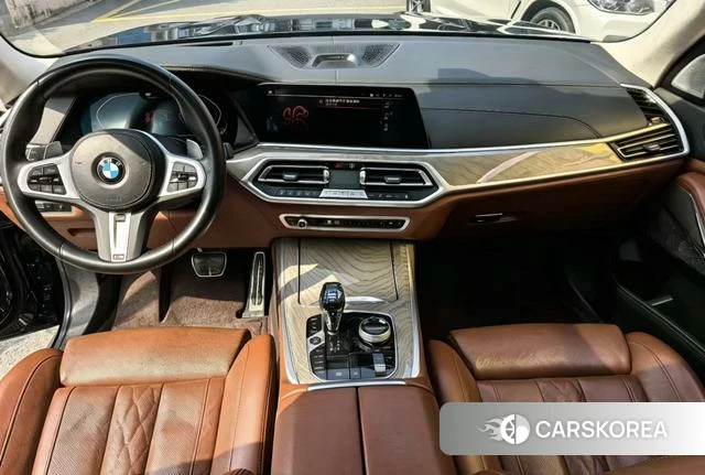 BMW X7 2022 Черный из Китая, фото 6