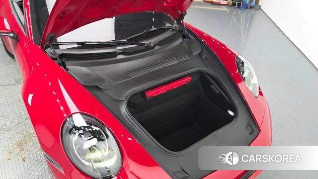 Porsche 911(992) id 4533138 из Кореи 16