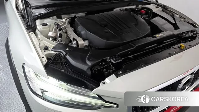 Volvo V60 Cross-Country 2nd Generation id 3788713 из Кореи 16