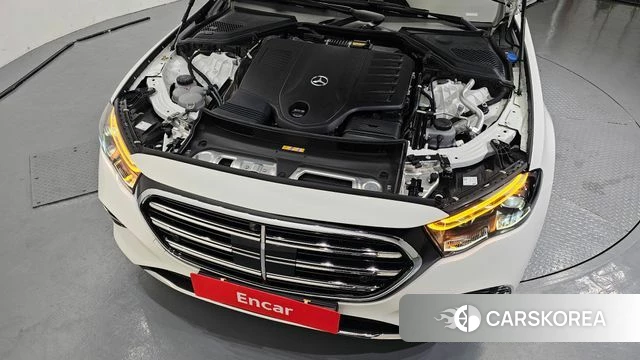 Mercedes-Benz E-Class W214 id 4493471 из Кореи 26