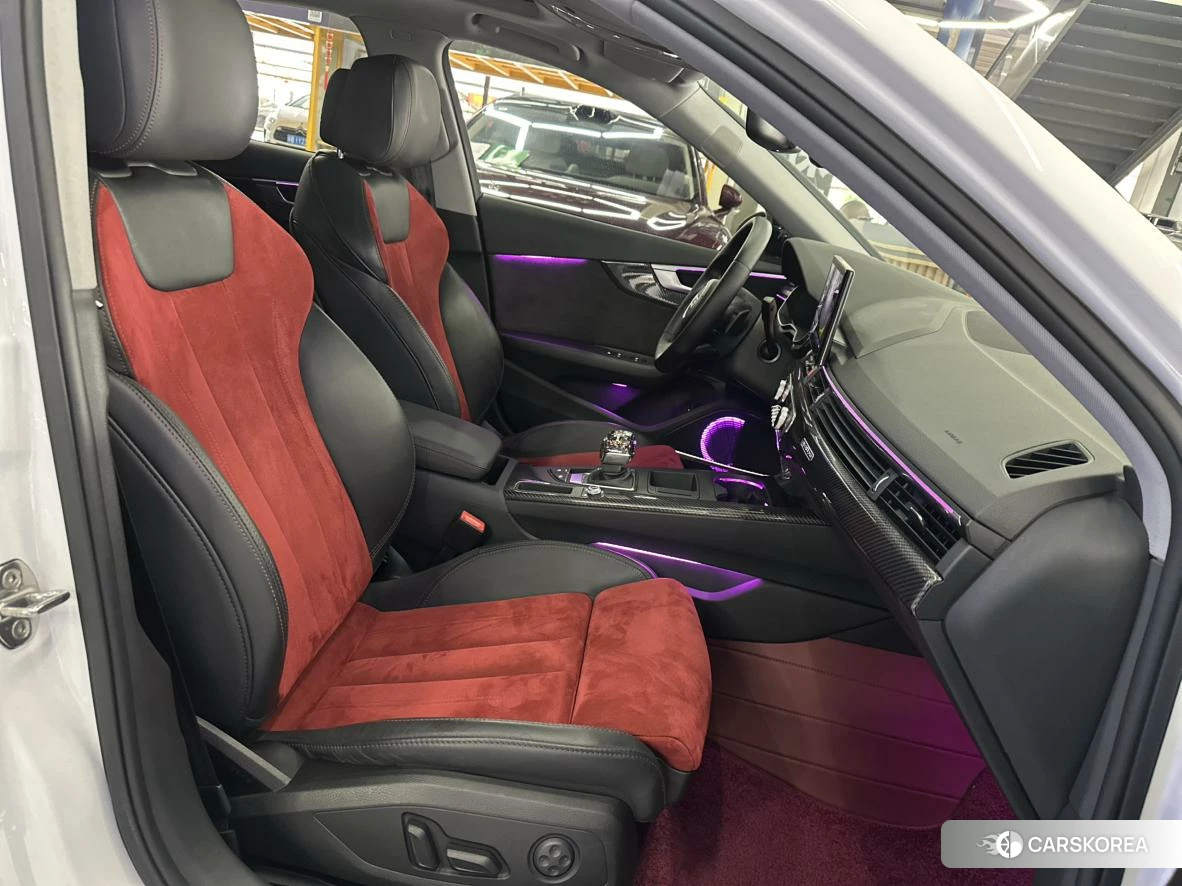 Audi A4L id 4505059 из Китая 12