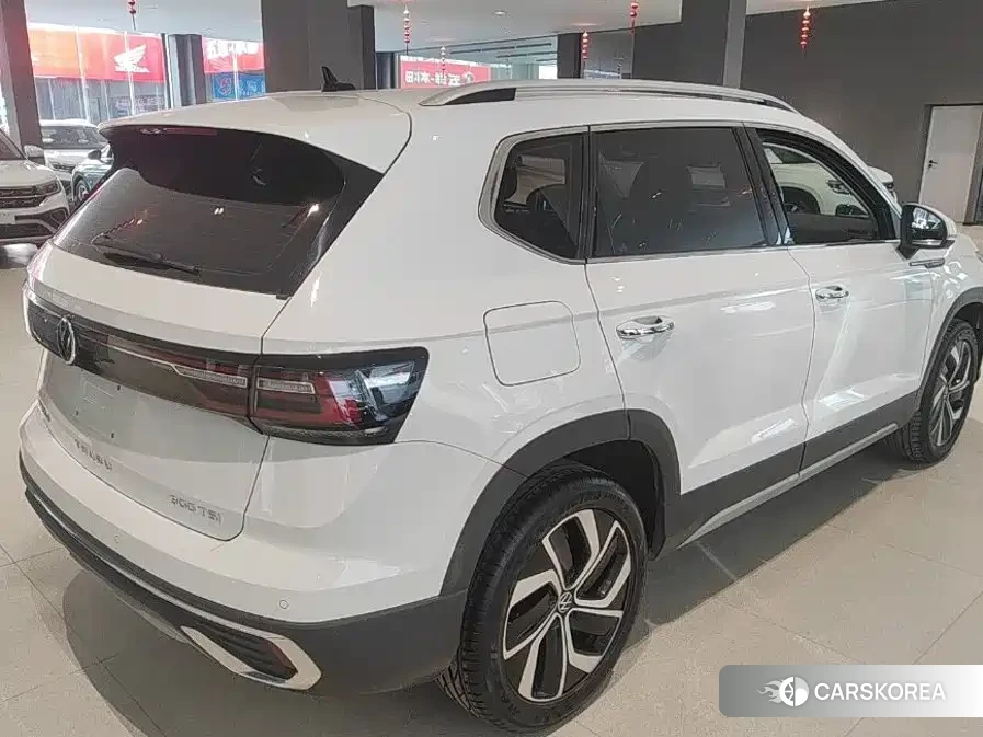 Volkswagen Tharu 2023 Белый из Китая, фото 6