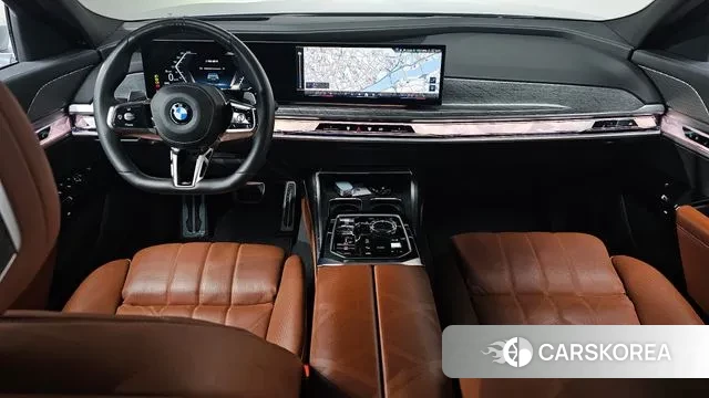 BMW 7 Series (G70) id 3571459 из Кореи 16