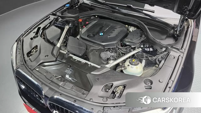 BMW 5 Series (G30) id 4269123 из Кореи 29