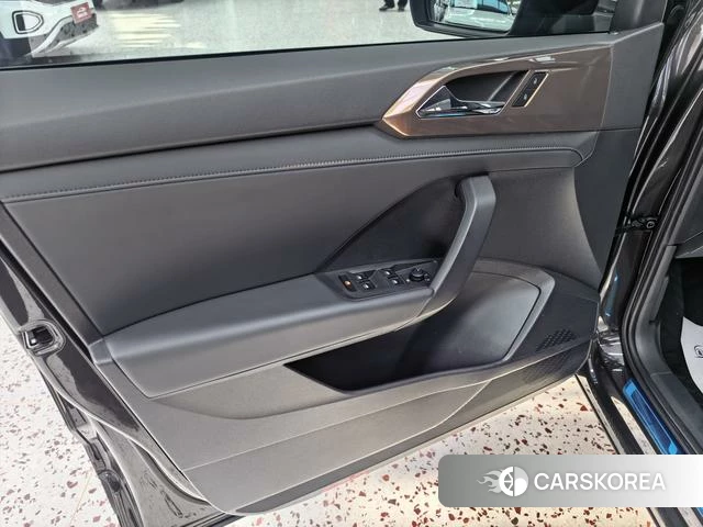 Volkswagen Tuyue id 4313349 из Китая 21