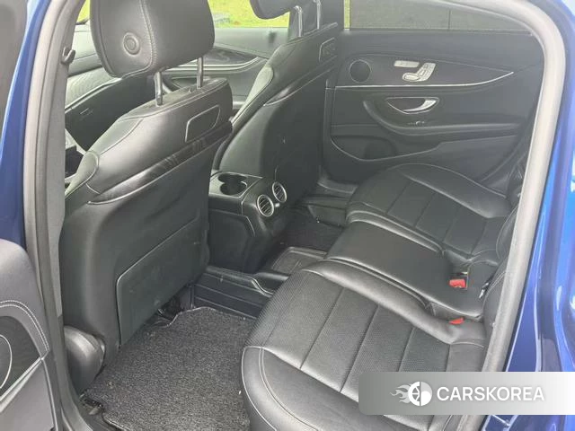Mercedes-Benz E-class id 4238622 из Китая 9