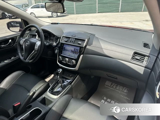Nissan TIIDA id 4227313 из Китая 19