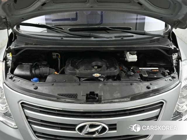 Hyundai Grand Starex id 3886513 из Кореи 16