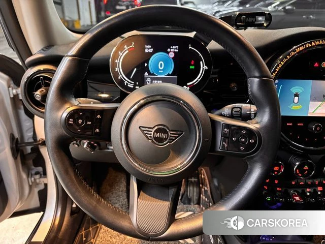 Mini Cooper S id 4475948 из Кореи 15