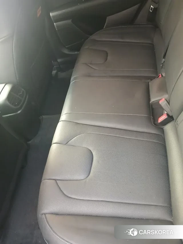 Hyundai Avante (CN7) id 3545547 из Кореи 10