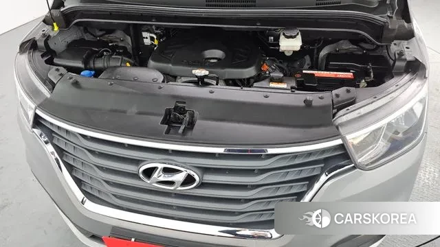 Hyundai The New Grand Starex id 3723263 из Кореи 16