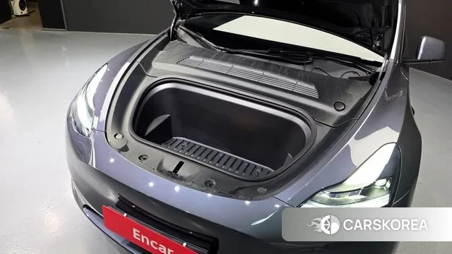 Tesla Model Y id 3684884 из Кореи 16