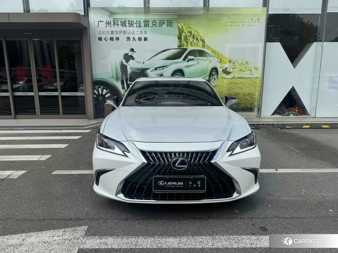 Lexus ES id 4419292 из Китая 8