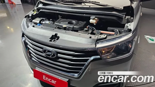 Hyundai The New Grand Starex id 2891769 из Кореи 16