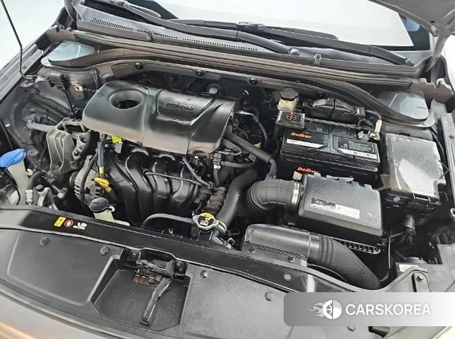 Hyundai Avante AD id 4513241 из Кореи 14