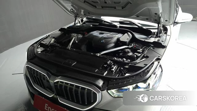BMW 5 Series (G60) id 4665125 из Кореи 26
