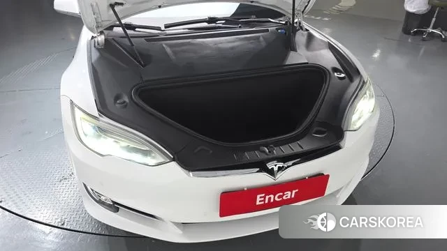 Tesla Model S id 3308000 из Кореи 16