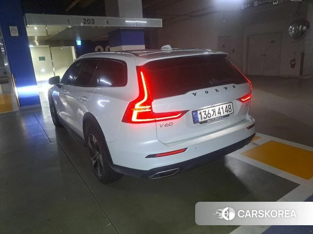 Volvo V60 Cross-Country 2nd Generation id 4324141 из Кореи 16