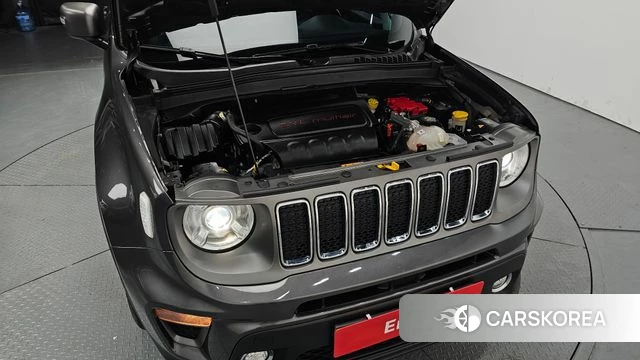 Jeep Renegade id 4294781 из Кореи 26