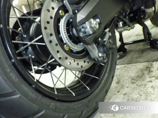 Honda X-ADV 750 id 4229649 из Японии 30