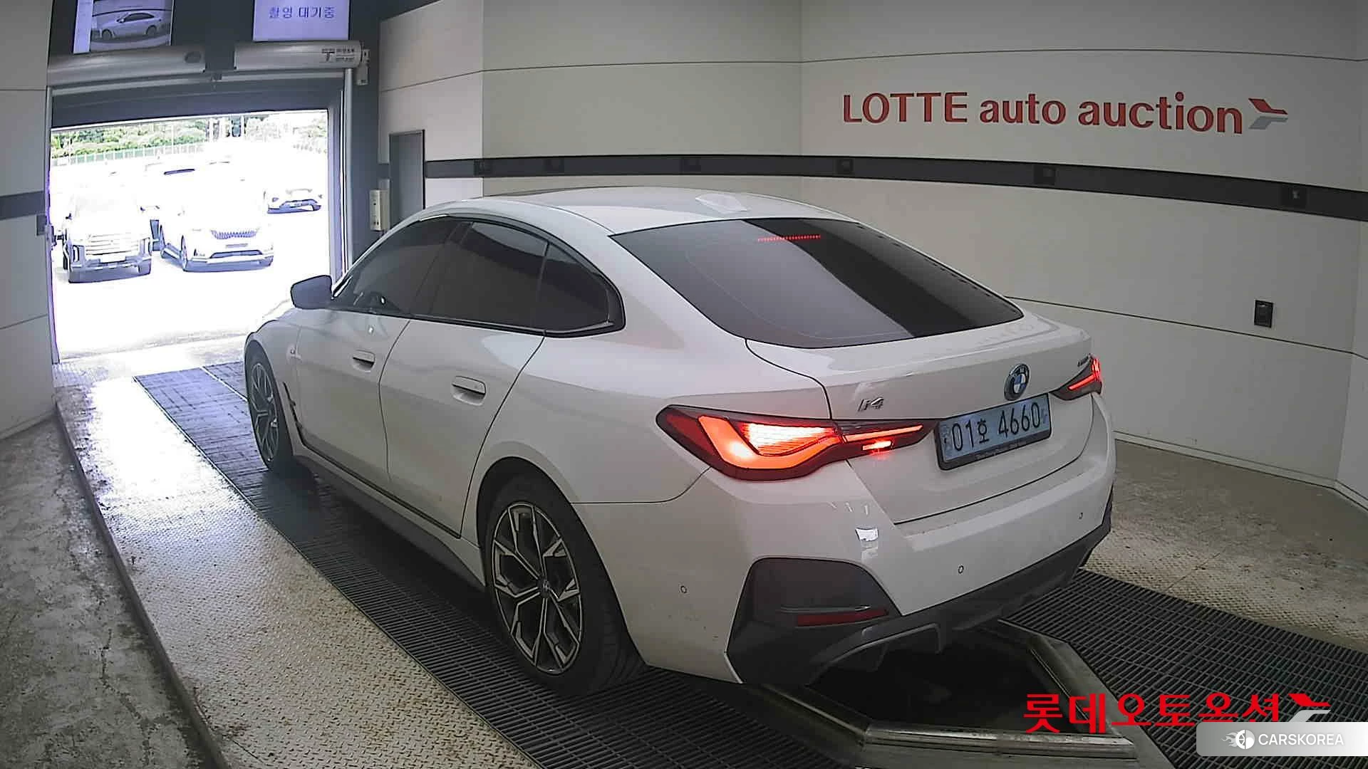 BMW  i4 eDrive40 id 4504425 из Кореи 32