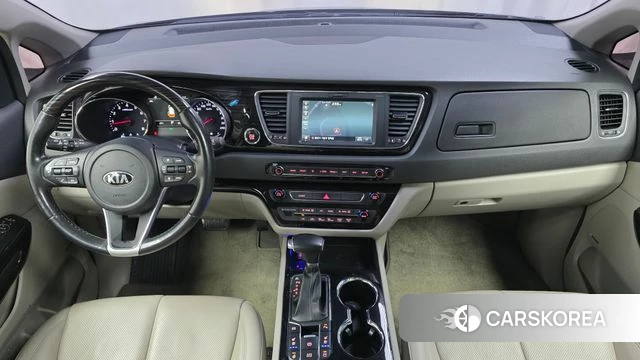 Kia The New Carnival id 4765273 из Кореи 32