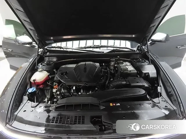 Hyundai Grandeur (GN7) id 3348067 из Кореи 16