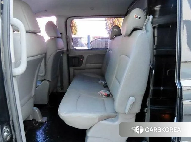 Hyundai The New Grand Starex id 4356898 из Кореи 13