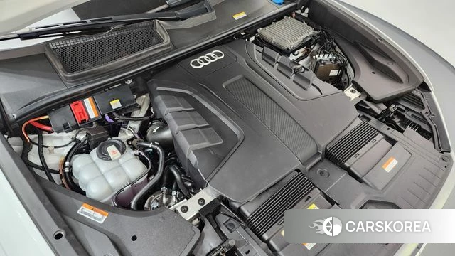 Audi Q8 (4M) id 4377097 из Кореи 33