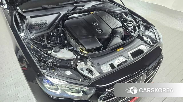Mercedes-Benz E-Class W214 id 4307889 из Кореи 29