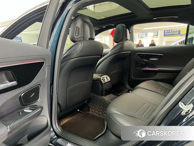 Mercedes-Benz Class C id 3993378 из Китая 30